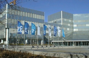 Bald ohne DECT: BMW-Forschungszentrum FIZ in München